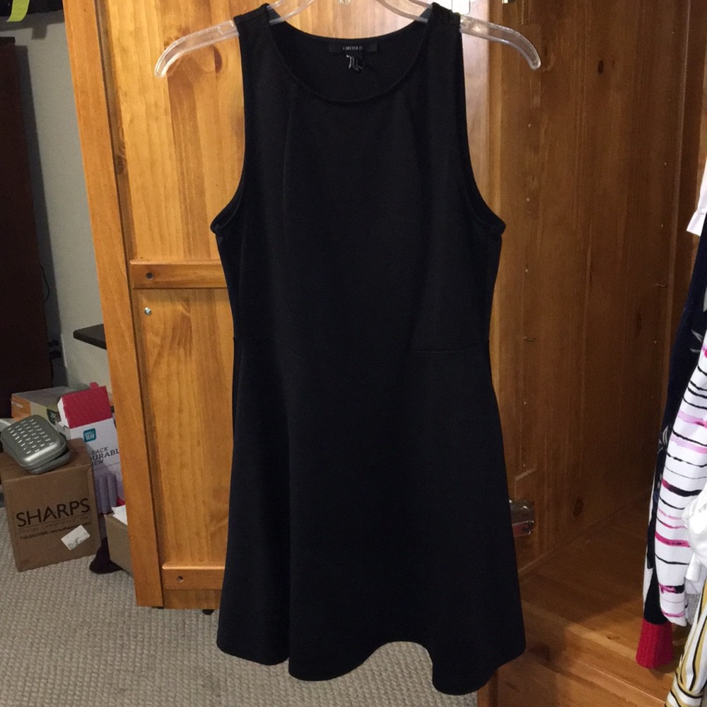 Forever 21 Black Sleeveless Dress